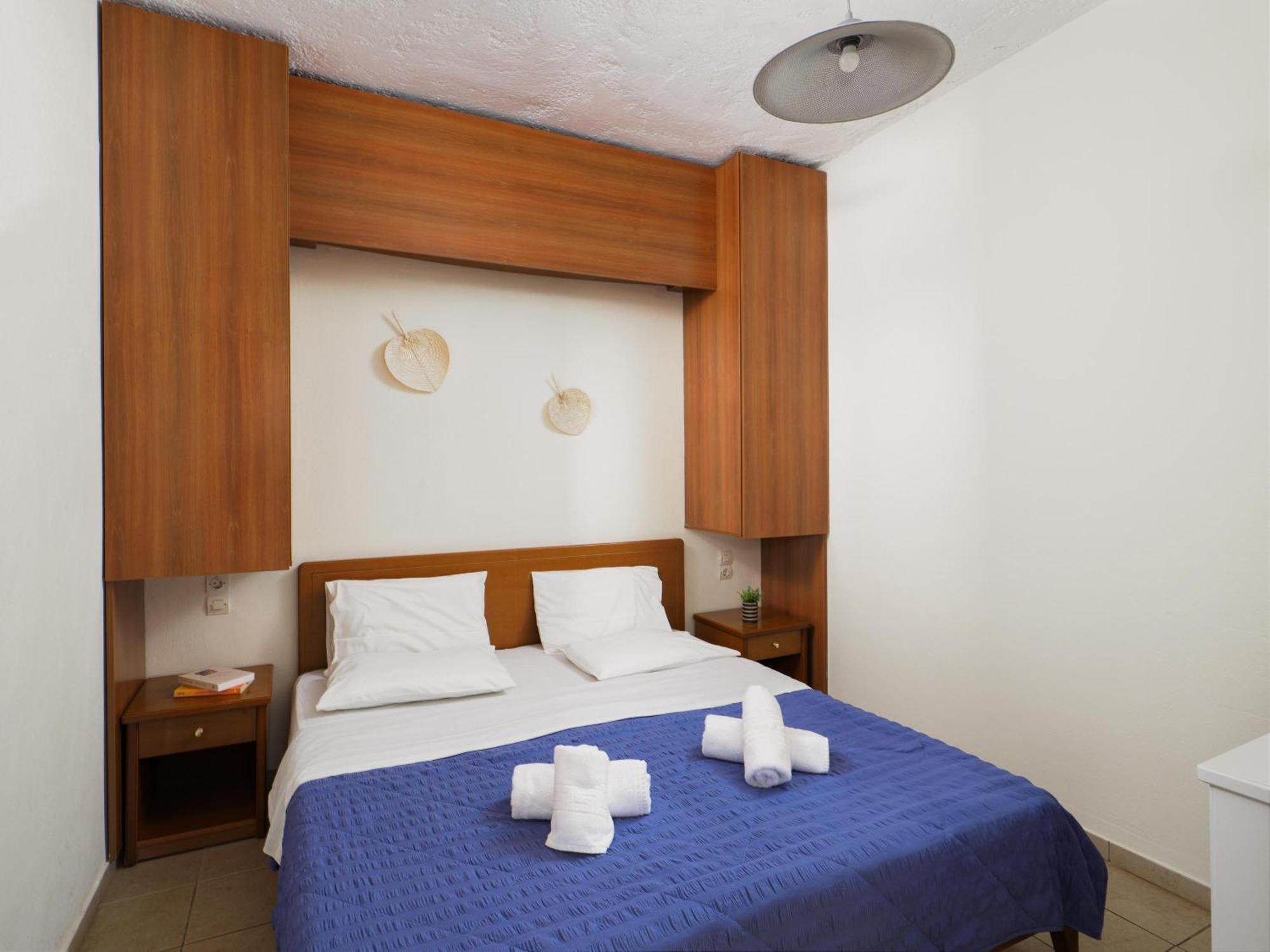 Divina Seaside Apartments By Estia Goúvai Ngoại thất bức ảnh
