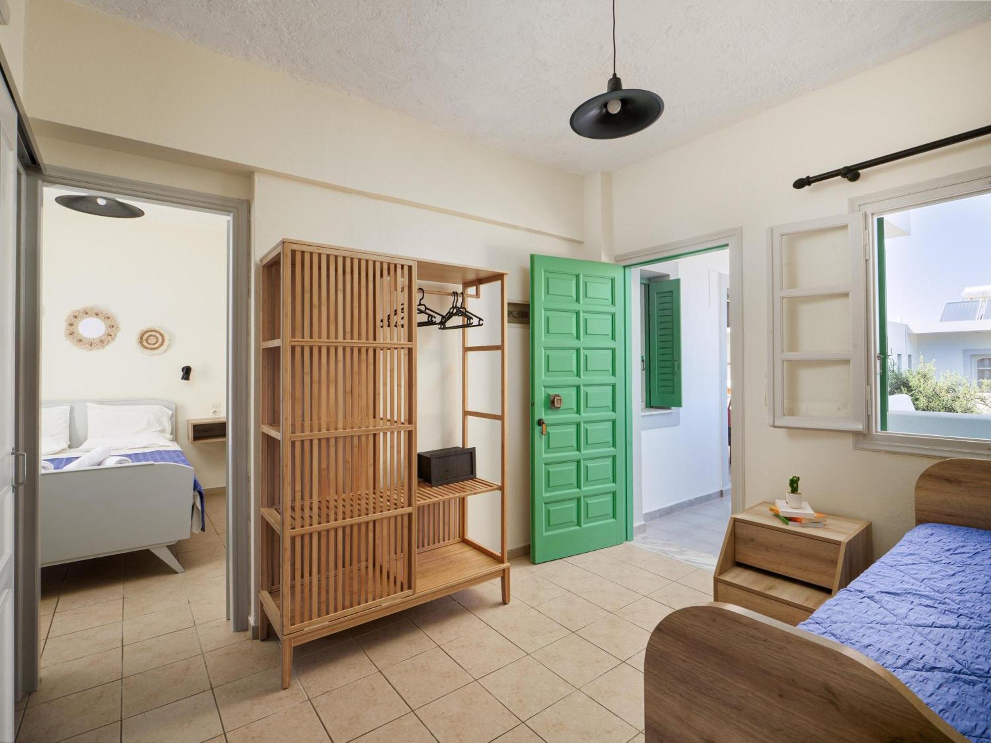 Divina Seaside Apartments By Estia Goúvai Ngoại thất bức ảnh